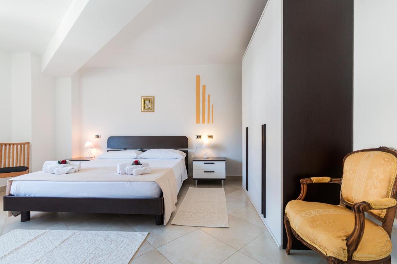 Royal Suite Apartment Cala Gonone Exterior photo